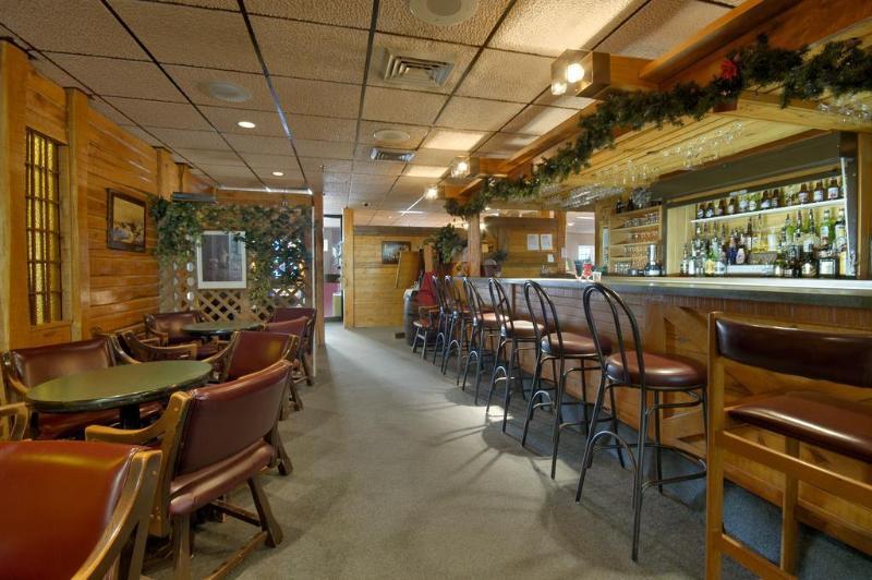 Howard Johnson By Wyndham Portage La Prairie Ngoại thất bức ảnh